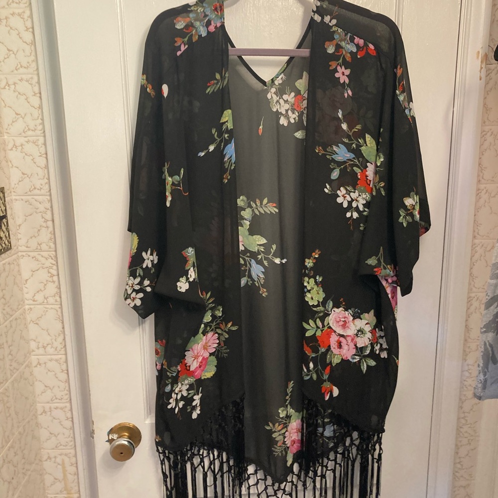 Fringed kimono